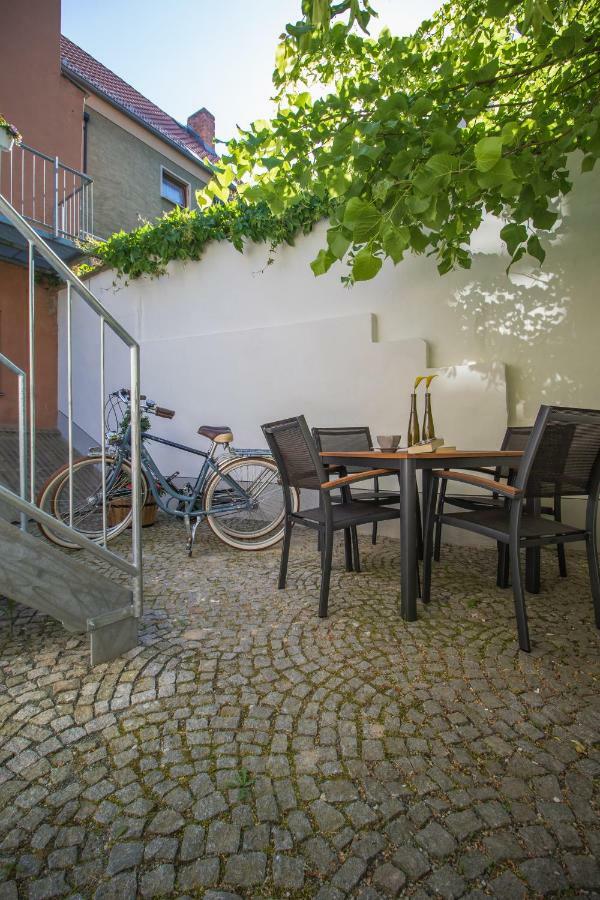 Domizil Naumburg Villa เนาม์บวร์ก ภายนอก รูปภาพ